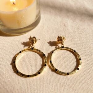 Matte Gold and Black Hoops Earrings Earrings with Vintage Flower Ear Posts